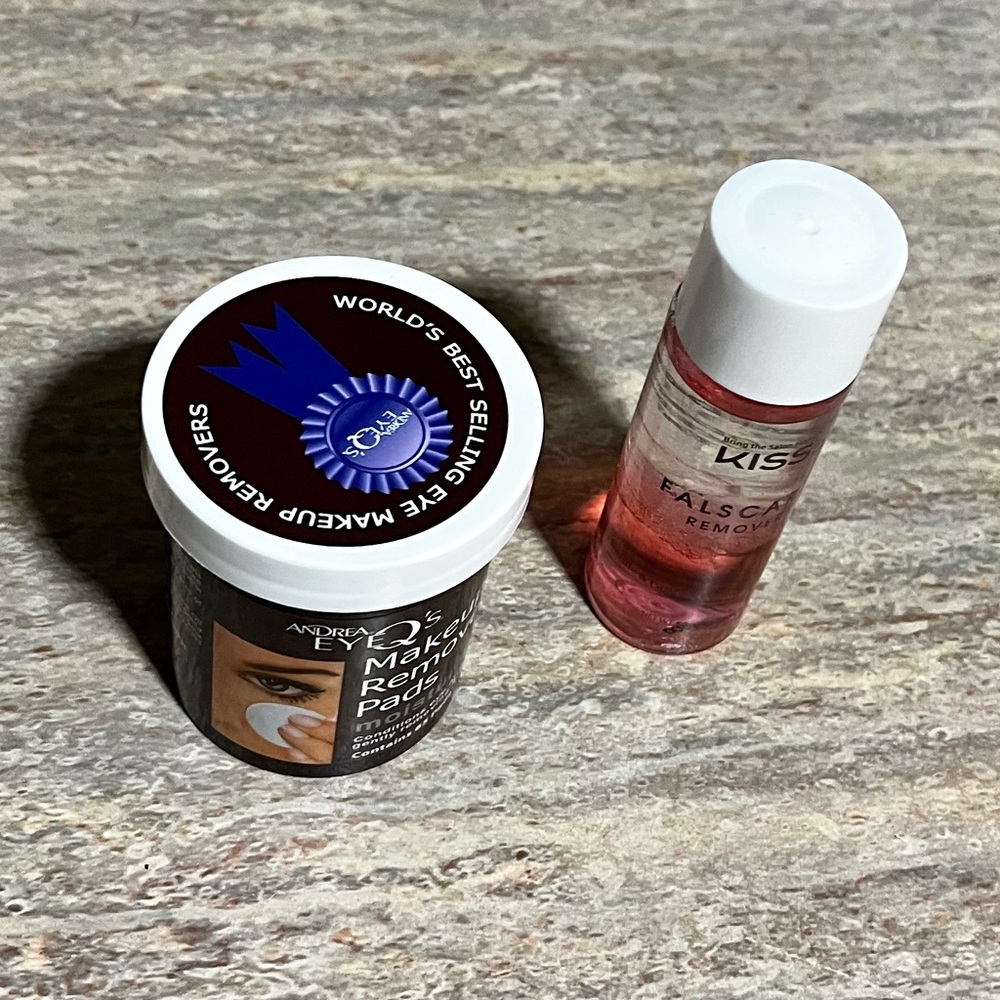 New Andrea Eye Q’s makeup remover pads and Falscara remover with bonus lashes